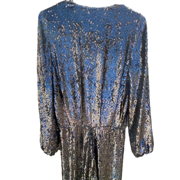 Alexis Zeda Silver Sequin Jumpsuit Size Small NWOT - Picture 5 of 10